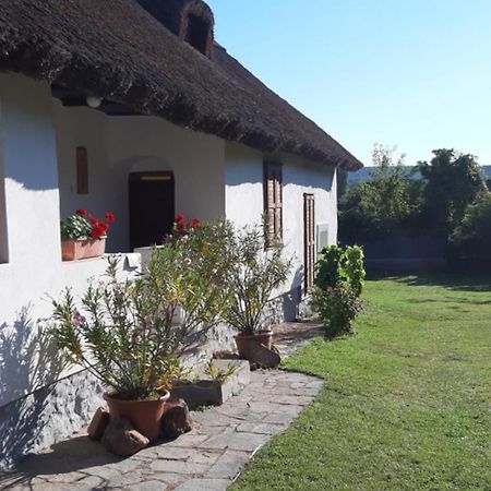 Country House Balaton 펄로즈너크 외부 사진